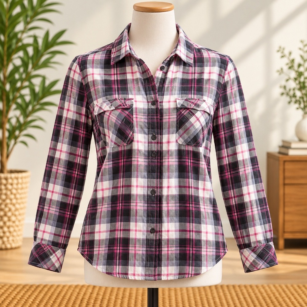 Victoria's Secret Sleep Shirt Womens Small Pink Black Plaid Metallic Button Down